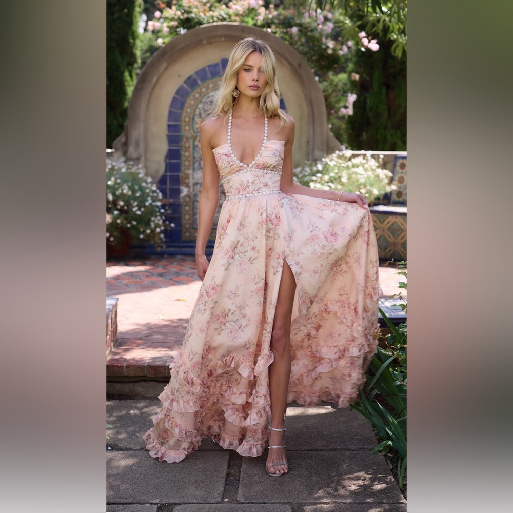 The Scarlette Dress in Peach Tapestry